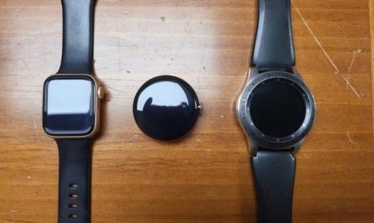 Chiếc đồng hồ được cho là Google Pixel Watch bị để quên tại một nhà hàng ở Mỹ. Ảnh: Android Central