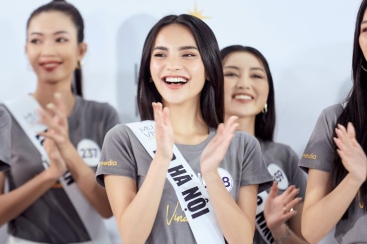 Bùi Linh Chi tiết lộ lý do chọn HLV Mâu Thuỷ tại Hoa hậu Hoàn vũ