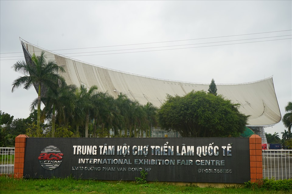 Trung tâm Hội chợ triển lãm quốc tế TP.Hải Phòng luôn trong cảnh vắng vẻ, đìu hiu. Ảnh: B.Tâm