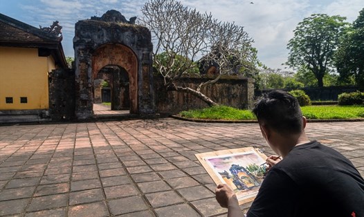 Ký họa di sản Huế năm 2022. Ảnh: Bảo Minh