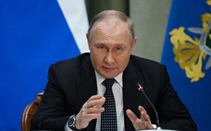 Ông Putin: Nga sẽ dùng vũ khí không nước nào có để tự vệ