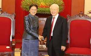 Tổng Bí thư Nguyễn Phú Trọng tiếp Phó Chủ tịch nước Lào Pany Yathotou