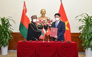 Việt Nam và Oman ký hiệp định miễn thị thực