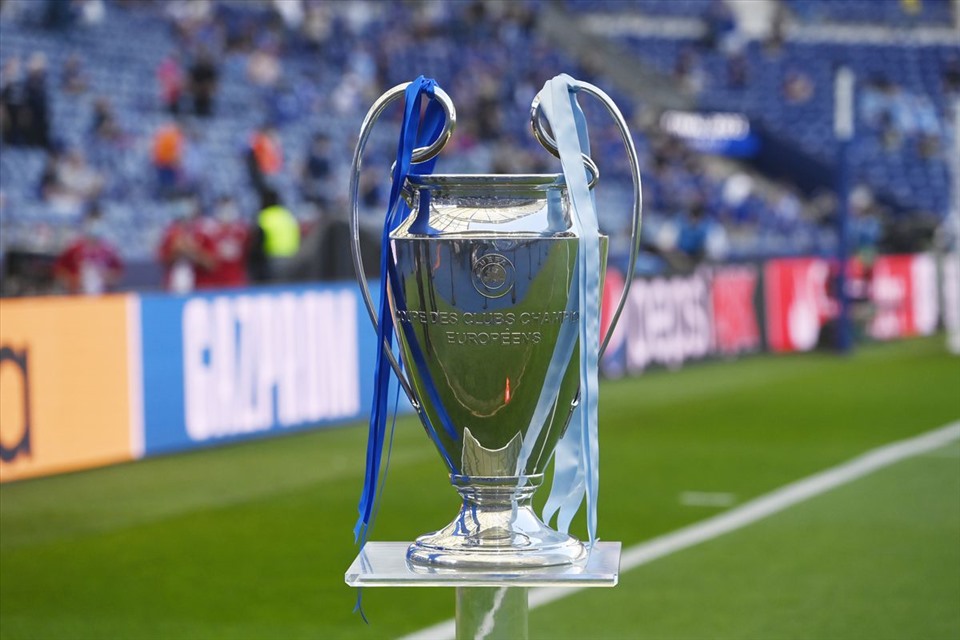 UEFA trở lại với ý tưởng cho Champions League từ COVID-19