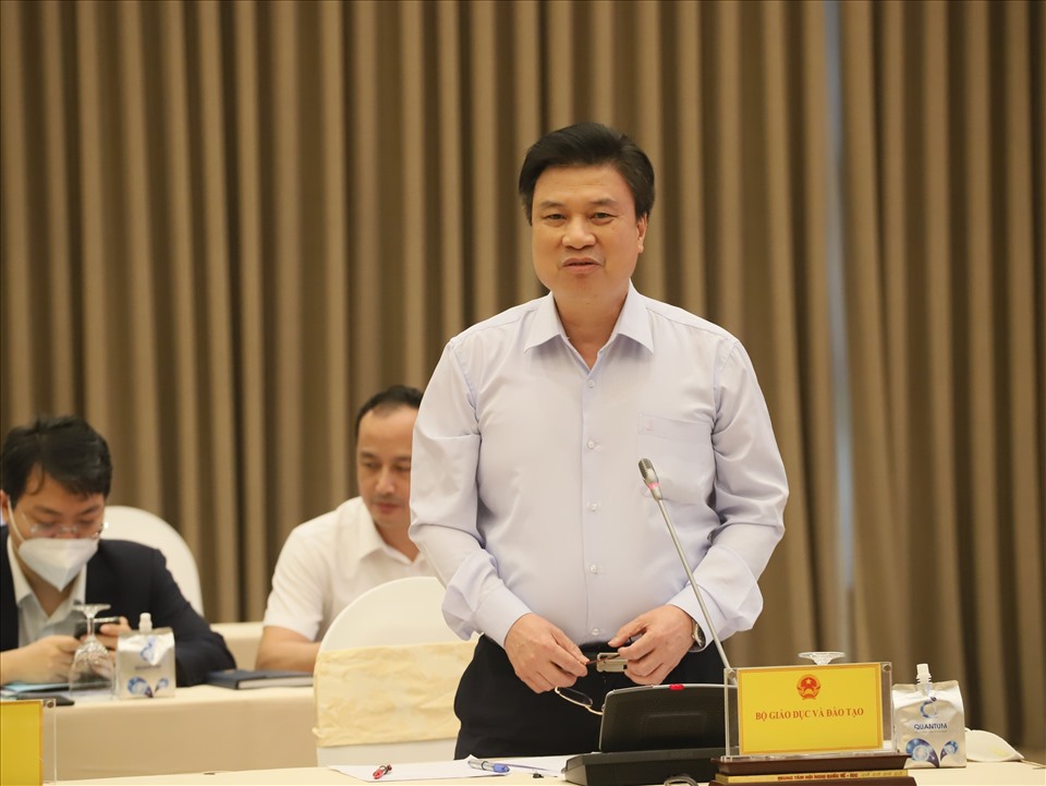 Bộ GDĐT nói về thông tin "ép học sinh lớp 9 không thi vào lớp 10"