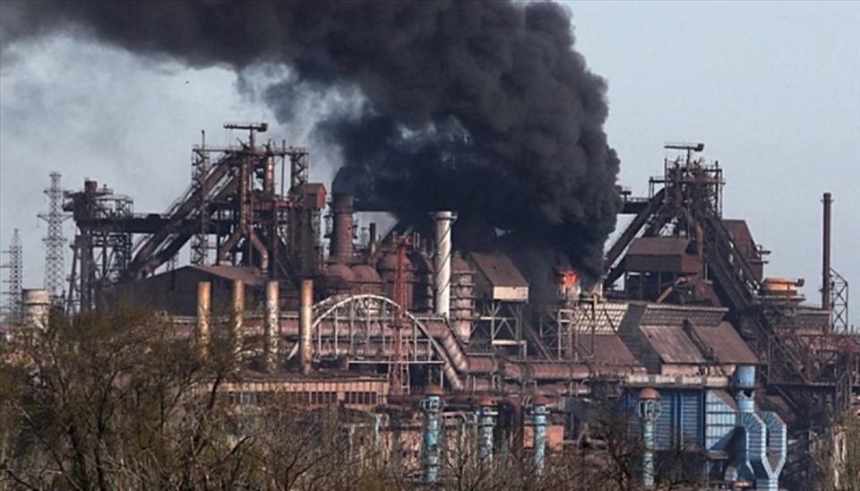 Ukraine plans to evacuate people hiding at the Mariupol Steel Plant