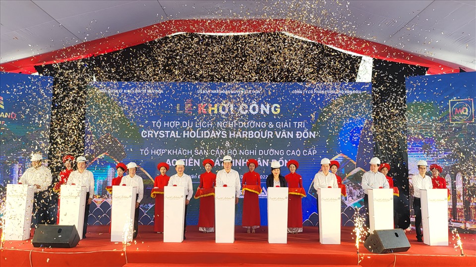 Quảng Ninh: Bấm nút khởi công 4 dự án 430 triệu USD đầu tư vào Vân Đồn