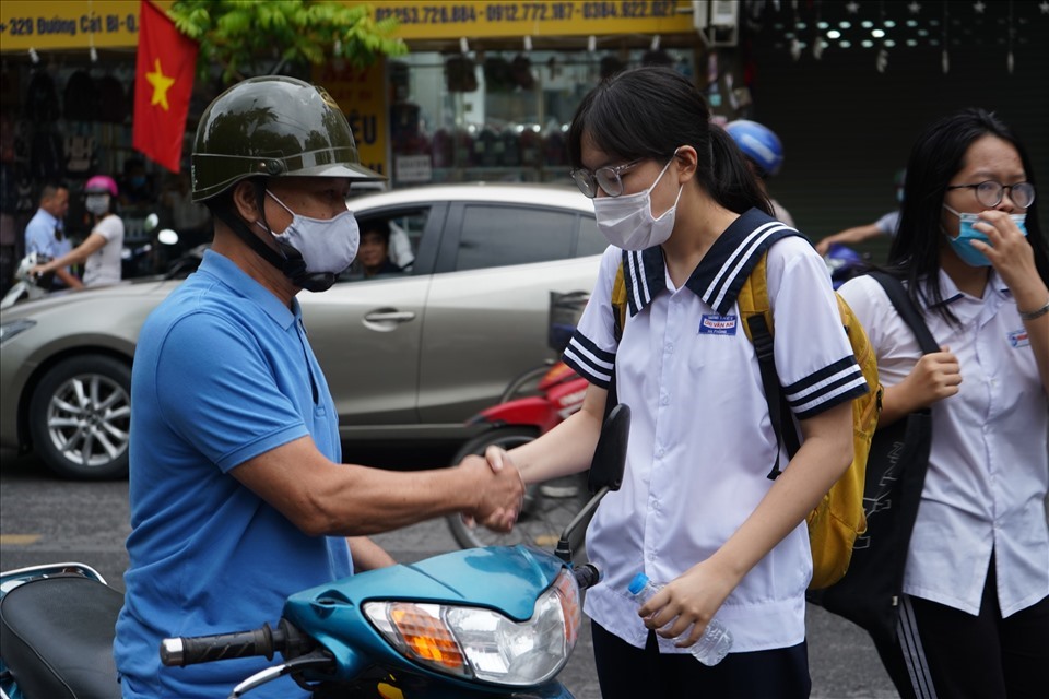 Hải Phòng duyệt chi tiết chỉ tiêu tuyển sinh lớp 10 THPT tại các trường trên địa bàn. Ảnh: Mai Dung
