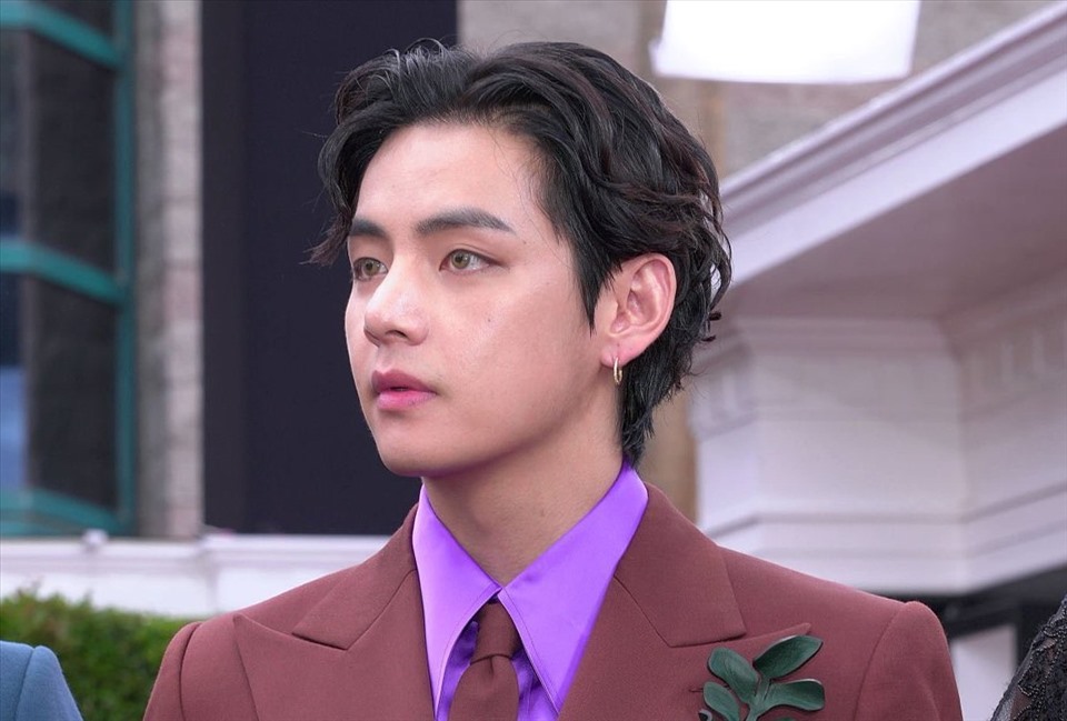 V (BTS) trở thành tâm điểm chú ý tại Grammy 2022. Ảnh: Getty.