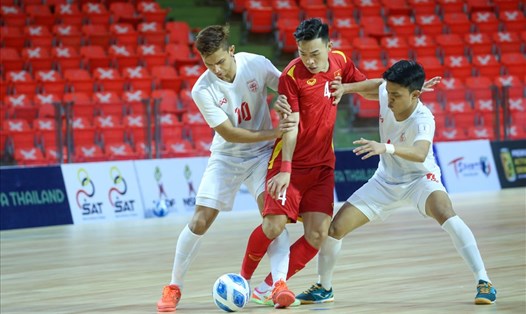 Tuyển futsal Việt Nam bị Myanmar chia điểm ở ngay trận ra quân giải Đông Nam Á 2022. Ảnh: VFF
