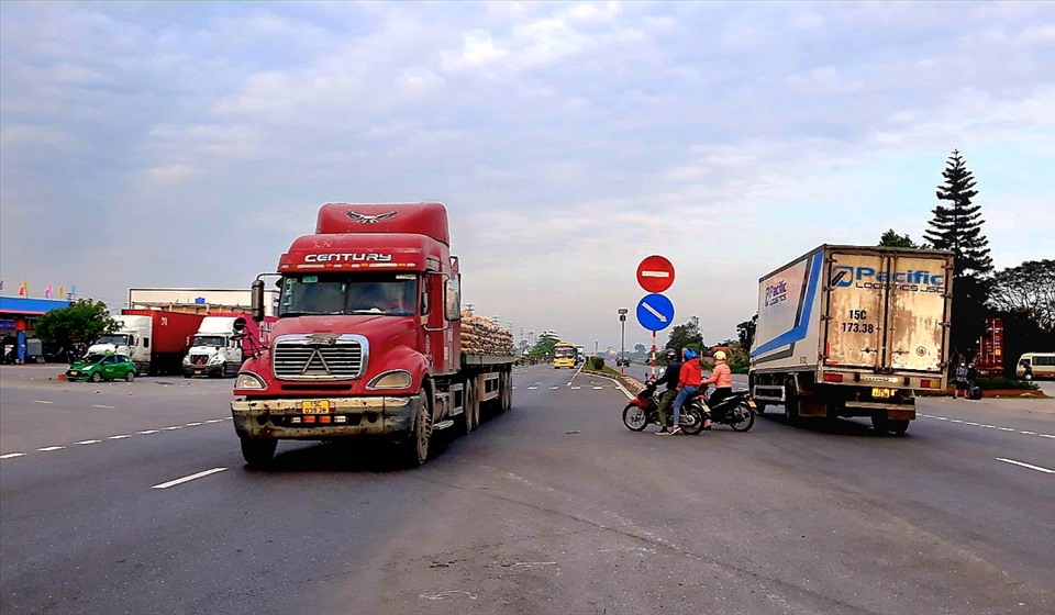 Cần sớm xử lý điểm tiềm ẩn TNGT trên Quốc lộ 10 qua tỉnh Thái Bình