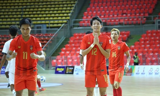 Tuyển Myanmar vượt mặt tuyển futsal Việt Nam để đứng đầu bảng B giải futsal Đông Nam Á 2022. Ảnh: MFF