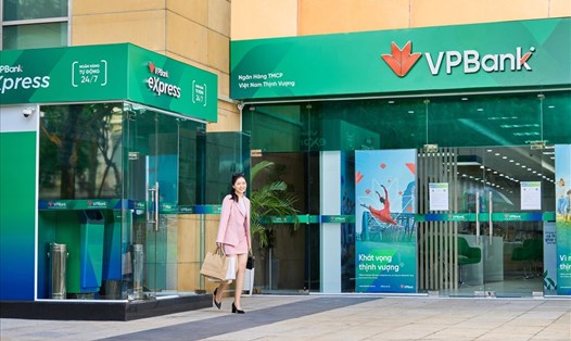 VPBank thay đổi mặt tiền chi nhánh theo định vị mới. Ảnh: VPBank