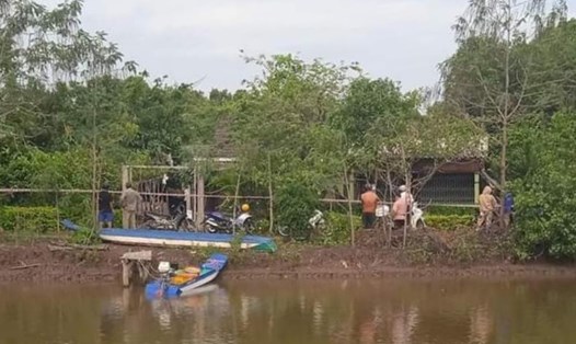 Hiện trường phát hiện 3 xác chết cùng gia đình tại tỉnh Cà Mau. Ảnh: CTV