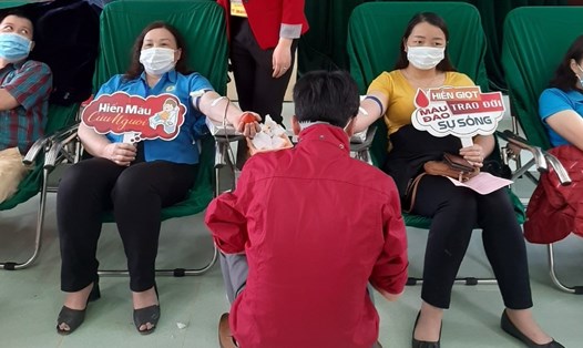 Ngày hội hiến máu tại huyện Nguyên Bình, Cao Bằng thu hút hơn 200 tình nguyện viên. Ảnh: ĐVCC.