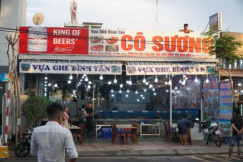 Bảng giá hải sản tại các cảng hải sản ở Nha Trang có sự khác biệt không? Nếu có, vì sao?
