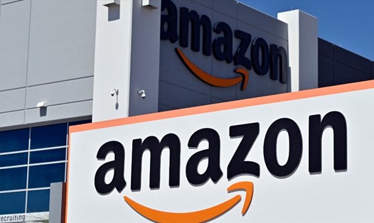 Nhân viên mắc COVID-19 của Amazon sẽ không được nghỉ phép có lương nữa từ ngày 2.5. Ảnh: AFP