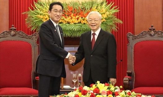 Tổng Bí thư Nguyễn Phú Trọng tiếp Thủ tướng Nhật Bản Kishida Fumio. Ảnh: Hải Nguyễn