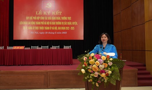 Đồng chí Nguyễn Thị Tuyến khẳng định, Thành uỷ Hà Nội đặc biệt quan tâm đến tổ chức Công đoàn của thành phố. Ảnh: MQ