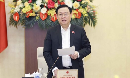 Chủ tịch Quốc hội Vương Đình Huệ phát biểu khai mạc phiên họp. Ảnh: VDC