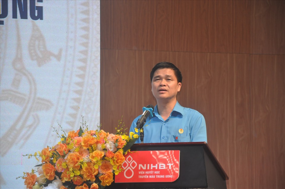 Ông Ngọ Duy Hiểu – Phó Chủ tịch Tổng Liên đoàn Lao động Việt Nam - phát biểu tại buổi lễ.
