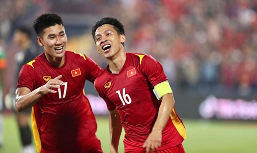 Đỗ Hùng Dũng được kì vọng sẽ dẫn dắt U23 Việt Nam đánh bại U23 Myanmar để soán ngôi đầu bảng A, đồng thời tiến gần tấm vé vào bán kết. Ảnh: Hữu Phạm
