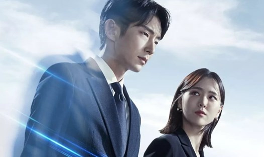 Lee Joon Gi và bạn diễn trong phim mới. Ảnh: Poster SBS