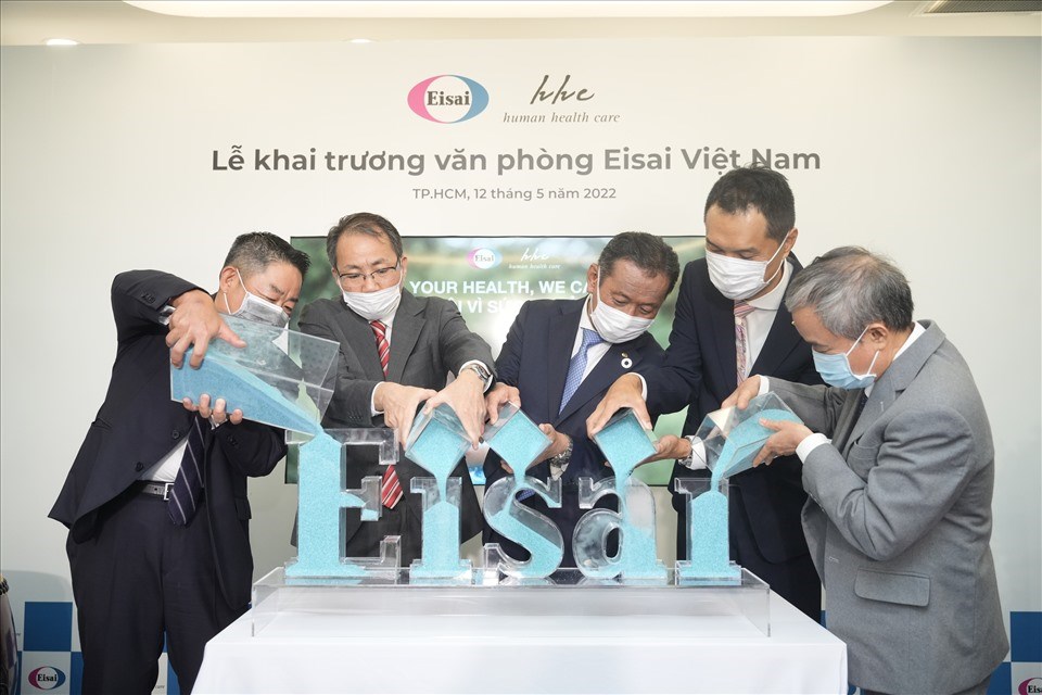 Tập đoàn dược phẩm toàn cầu Eisai khai trương văn phòng kinh doanh mới