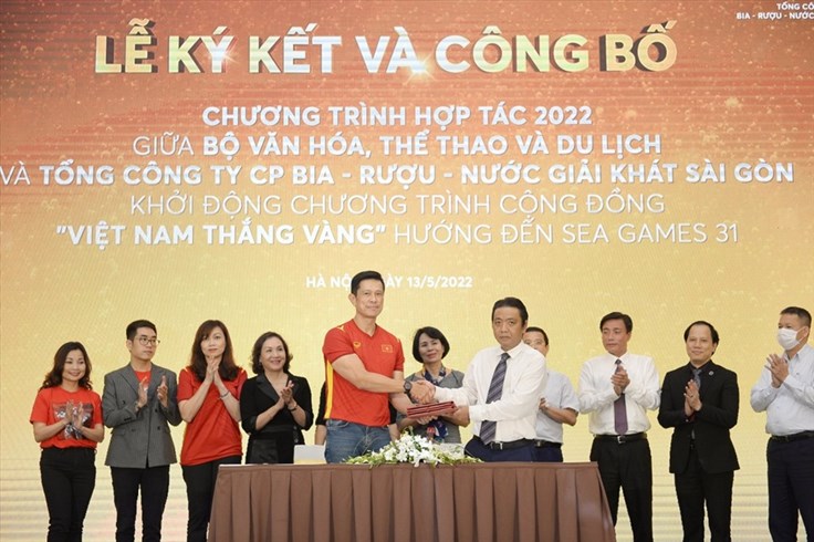Khởi động chương trình cộng đồng“Việt Nam thắng vàng” nhân dịp SEA Games 31