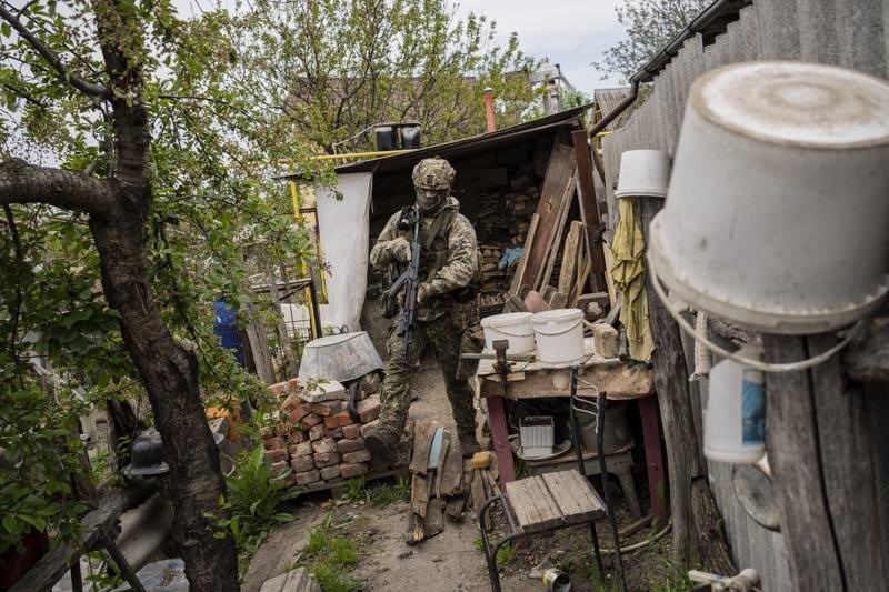 Russia withdraws from Kharkiv, focusing on attacking eastern Ukraine