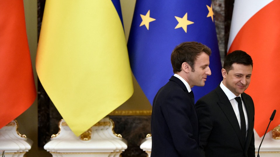 France denies Ukraine's accusations