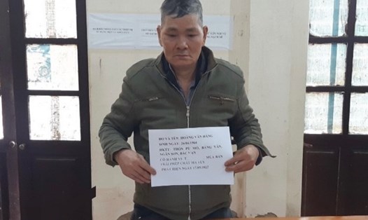Đây là lần thứ 2, đối tượng Hoàng Văn Hằng bị bắt do có hành vi liên quan đến chất ma túy. Ảnh: ĐVCC.