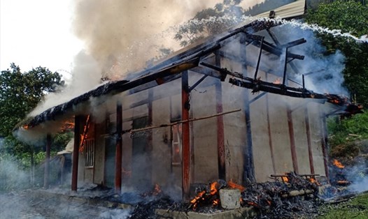 Hiện trường vụ cháy nhà khiến 1 người tử vong tại Yên Bái.