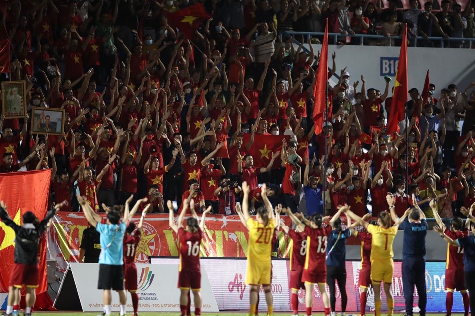 Nhận định tuyển nữ Việt Nam vs Myanmar: Vượt khó cùng “cầu thủ thứ 12”?