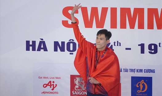 Phạm Thanh Bảo giành tấm huy chương vàng bơi ếch thứ 2 tại SEA Games 31. Ảnh: Nguyễn Đăng