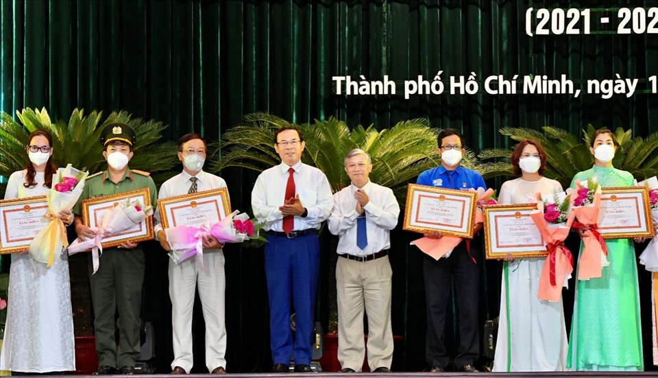 TPHCM biểu dương 355 tập thể, cá nhân học tập và làm theo Bác Hồ