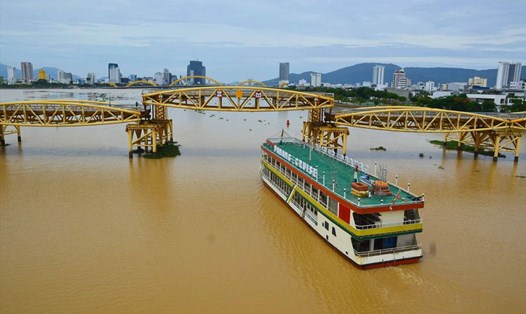 Đà Nẵng quyết định đưa cầu Nguyễn Văn Trỗi vào khai thác phục vụ du lịch thông qua nâng, hạ nhịp cầu 1 lần/ngày. Ảnh: danangfantasticity