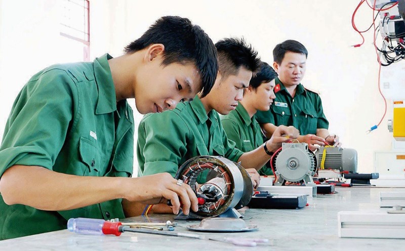 Hợp đồng đào tạo nghề phải có những nội dung gì?