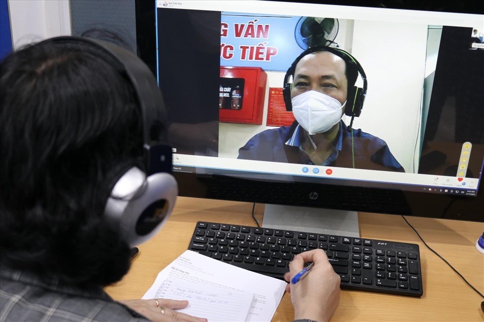 Doanh nghiệp phỏng vấn người lao động. Ảnh AT Doanh nghiệp phỏng vấn người lao động. Ảnh AT