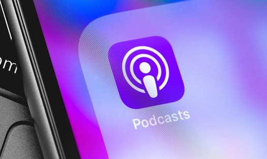 Tính năng mới của Apple Podcasts hữu ích với người dùng iPhone dung lượng thấp. Ảnh: iDrop News