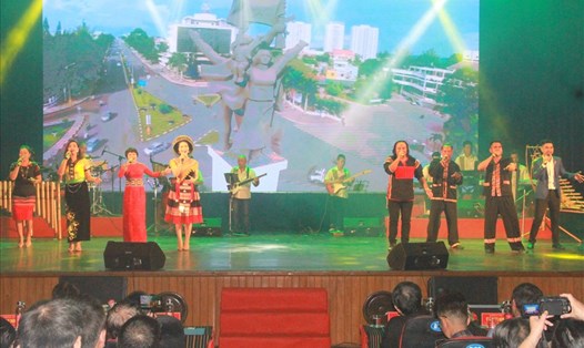Chương trình Liên hoan Âm nhạc toàn quốc đợt I, năm 2022 đang diễn ra tại thành phố Buôn Ma Thuột, tỉnh Đắk Lắk. Ảnh: Bảo Lâm