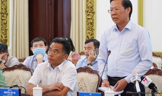 Chủ tịch UBND TPHCM Phan Văn Mãi phát biểu tại buổi làm việc.  Ảnh: Minh Quân