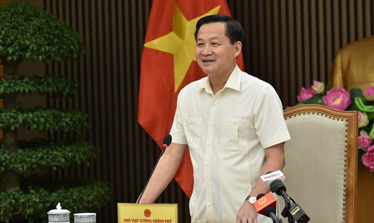 Phó Thủ tướng Lê Minh Khái đề nghị các bộ ngành, cơ quan Trung ương phải có kế hoạch thật cụ thể, bố trí nhân lực để quản lý chặt chẽ, hiệu quả đối với từng dự án. Ảnh: Quang Thương