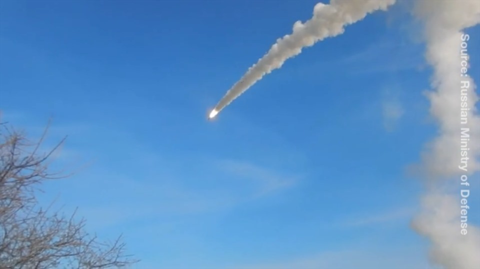 Russia launches missile to destroy weapons depot in Ukraine