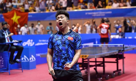 Nguyễn Đức Tuân giành huy chương vàng môn bóng bàn. Ảnh: Giang Nguyễn/Sport5