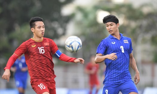 U23 Việt Nam từng đối đầu U23 Thái Lan ở vòng bảng SEA Games 30. Ảnh: D.P