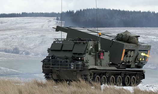 Ukraina muốn Mỹ cung cấp hệ thống tên lửa phóng loạt tầm xa (MLRS). Ảnh: Wiki