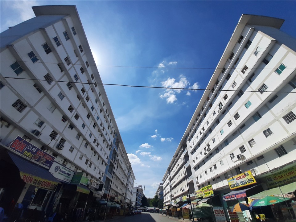 Nhu cầu mua căn hộ nhà ở xã hội tại Bình Dương là rất lớn. Ảnh: Đ.Trọng