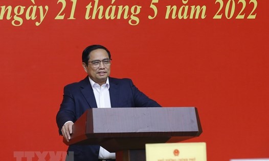 Thủ tướng Phạm Minh Chính phát biểu tại buổi tiếp xúc cử tri. Ảnh: Văn Điệp - TTXVN.