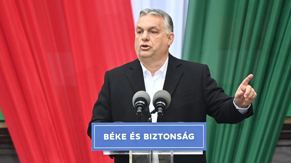 Thủ tướng Hungary: Trừng phạt Nga khiến EU “gậy ông đập lưng ông"